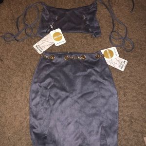 Brand new oh poly chain reaction 2-piece set